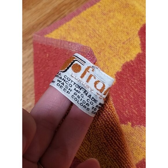 Vintage J Franco Lion Lioness Beach Towel Orange Red - Picture 6 of 6